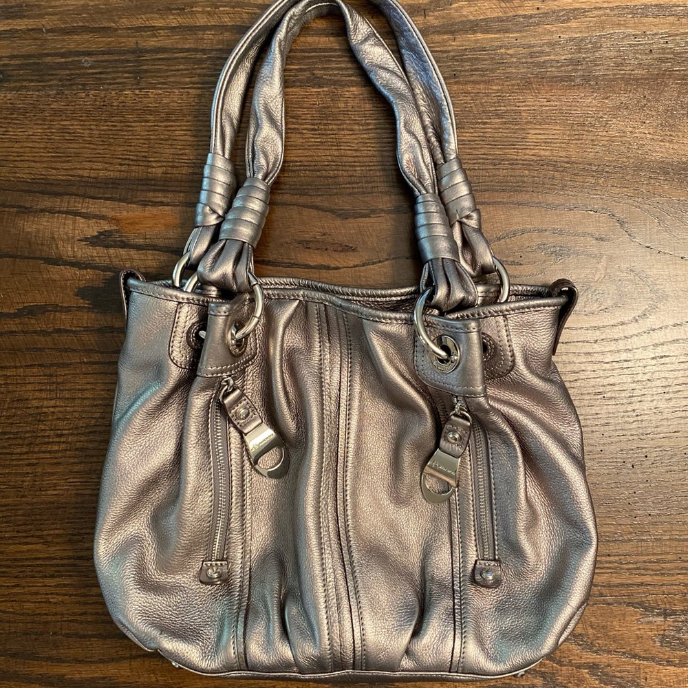 B Makowsky silver leather handbag